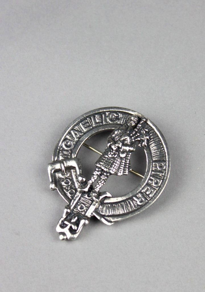 Piper Crest Cap Badge