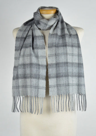Scottish Cashmere Scarf in Lindsay Grey Tartan
