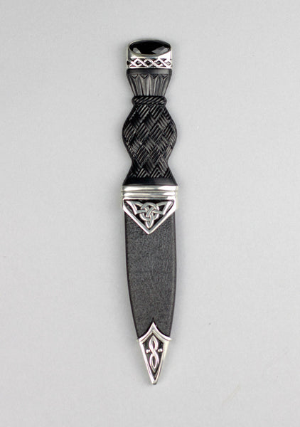 The Bladed Stone Top Sgian Dubh