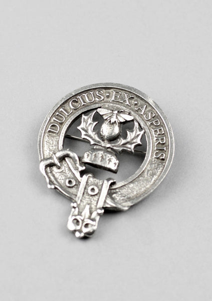 Clan Crest Cap Badge