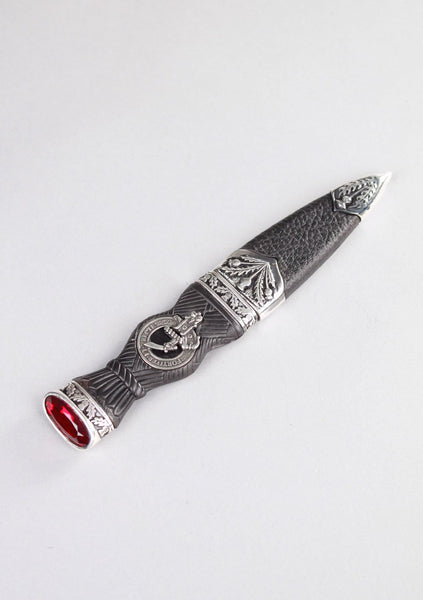 Luxury Thistle Clan Crest Sgian Dubh
