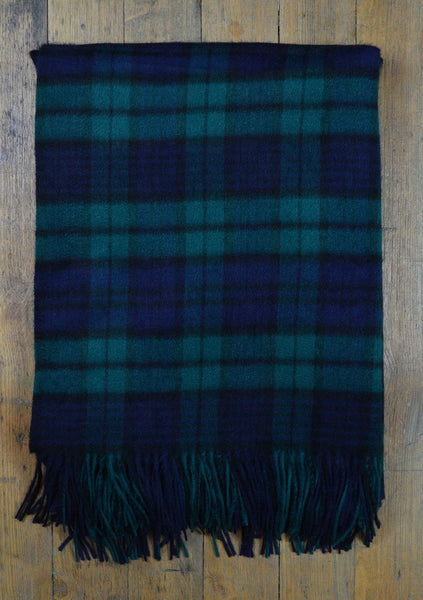 Cashmere Blanket in Black Watch Tartan