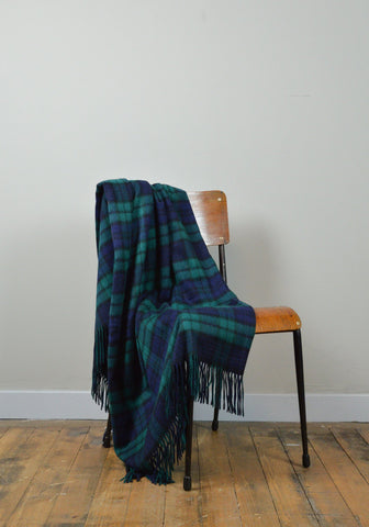 Cashmere Blanket in Black Watch Tartan