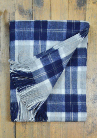 Lambswool Blanket in Bannockbane Silver Tartan