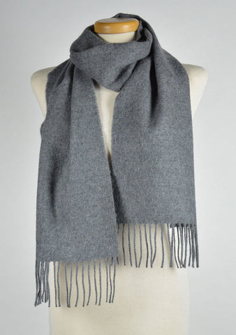 Scottish Lambswool Scarf in Plain Steel